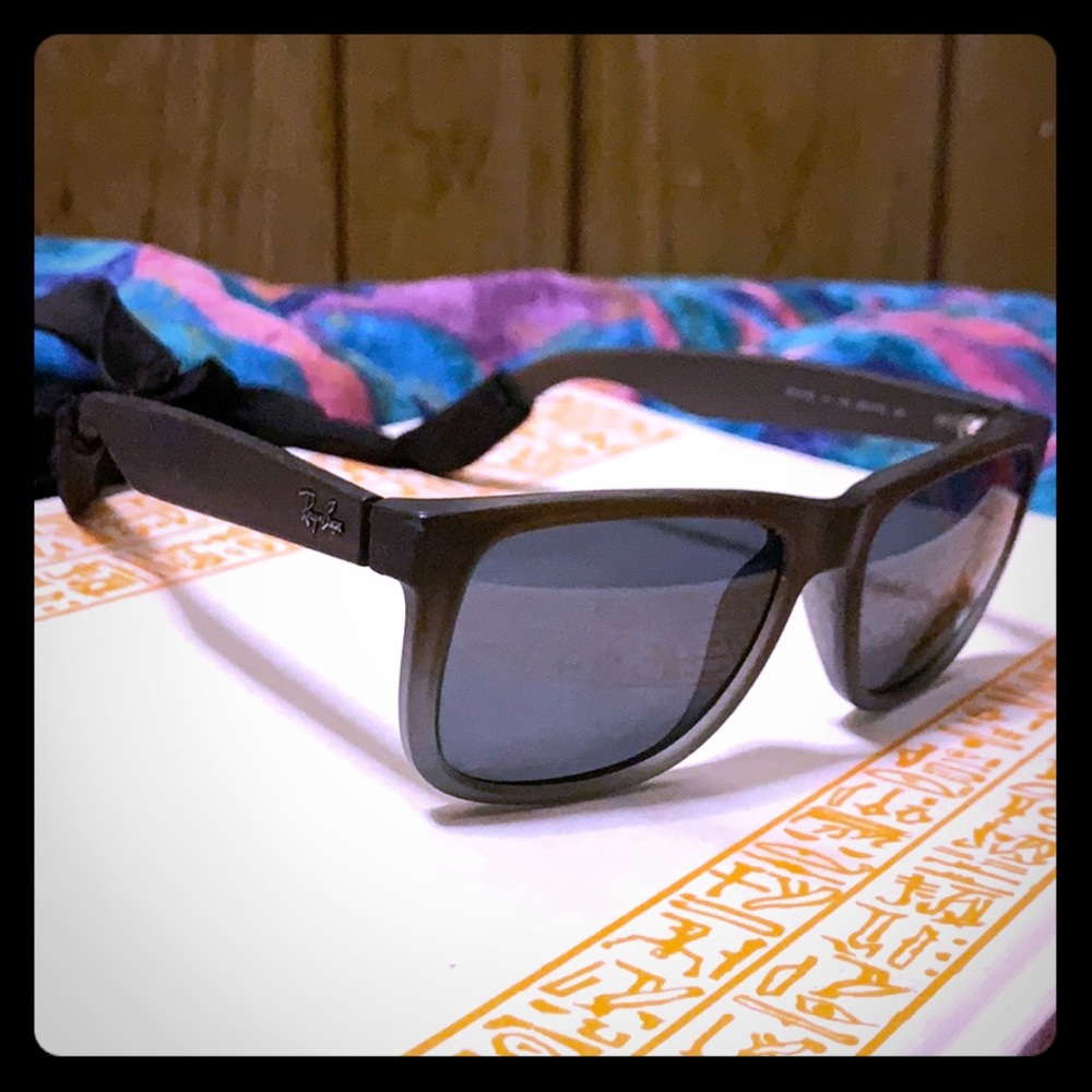 Ray bans